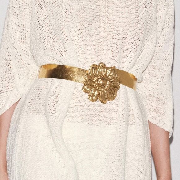 Nwt Zara BLOGGER\'S FAVE! Zara Gold Metal Flower Belt NWT Size 30 main image 9